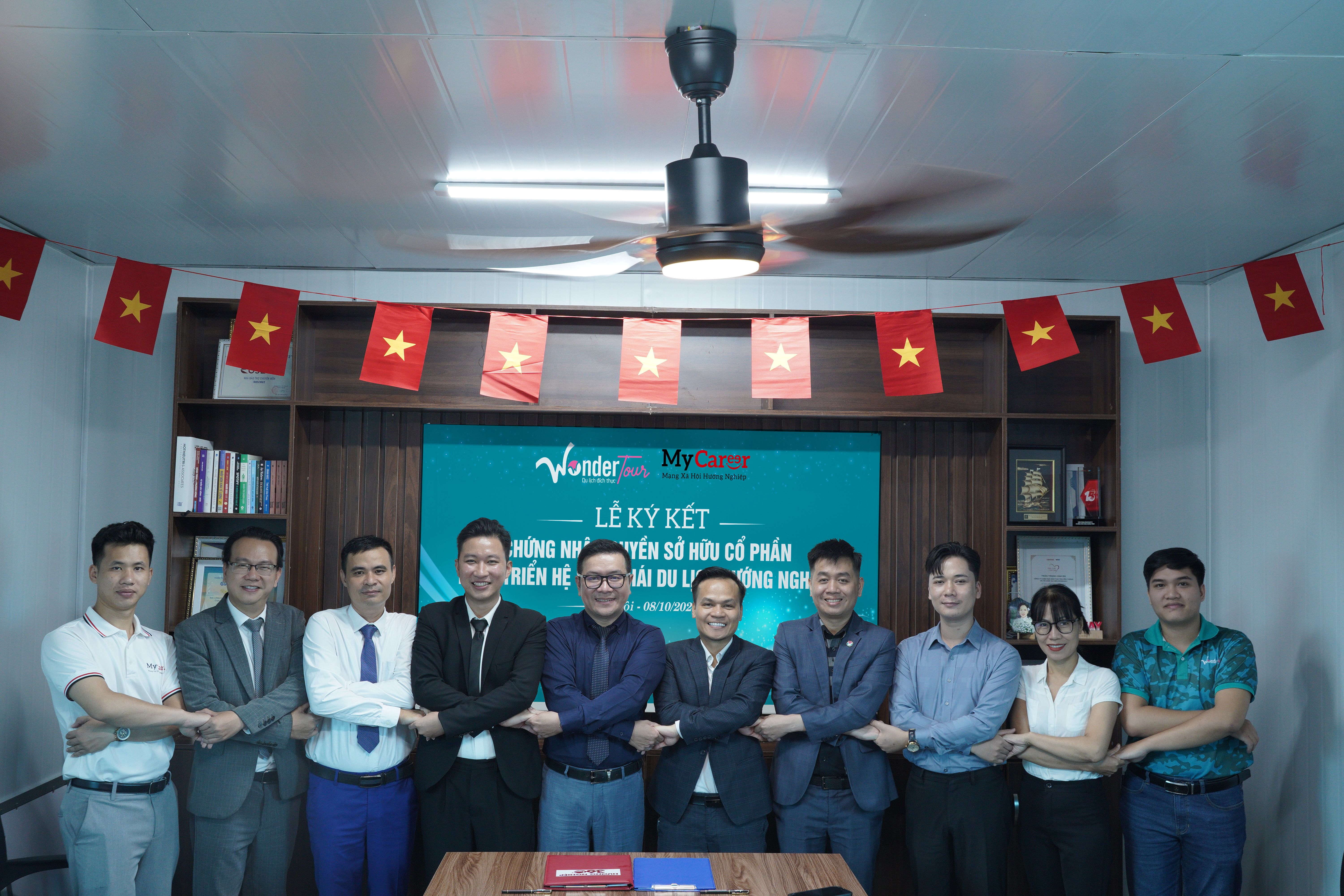 Hành trình hướng nghiệp: WonderTour và MyCareer hợp tác phát triển hệ sinh thái “Du lịch Hướng nghiệp”