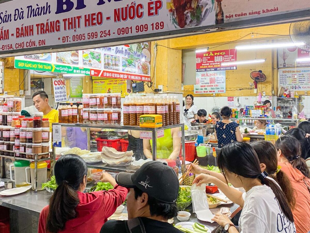Chợ Cồn - Thiên đường bánh tráng cuốn thịt heo Đà Nẵng