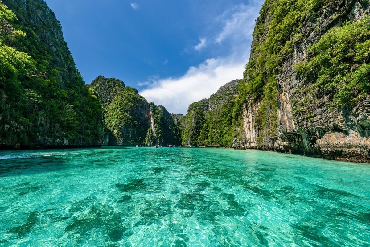 Mùa mưa (tháng 5 – tháng 10): Phù hợp với người thích yên tĩnh