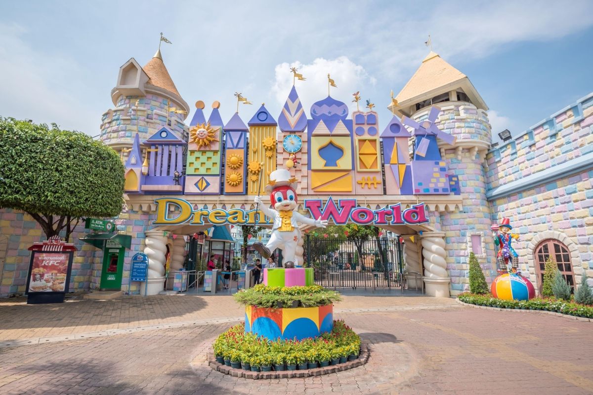 Tổng quan về Dream World Bangkok