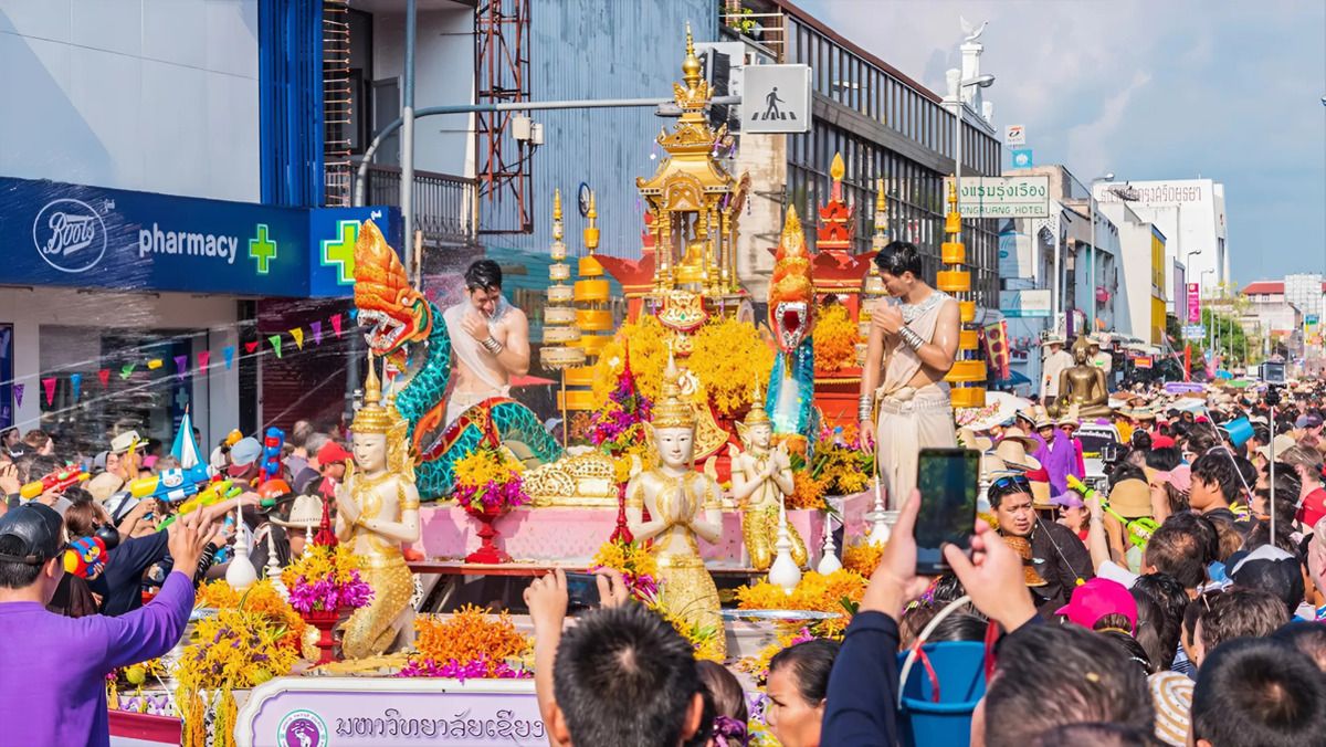 Diễu hành văn hóa truyền thống