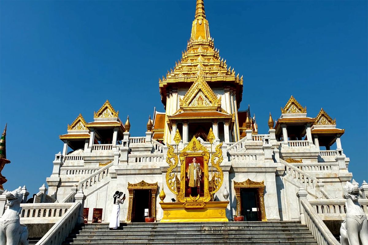 Check-in với biểu tượng tâm linh nổi tiếng