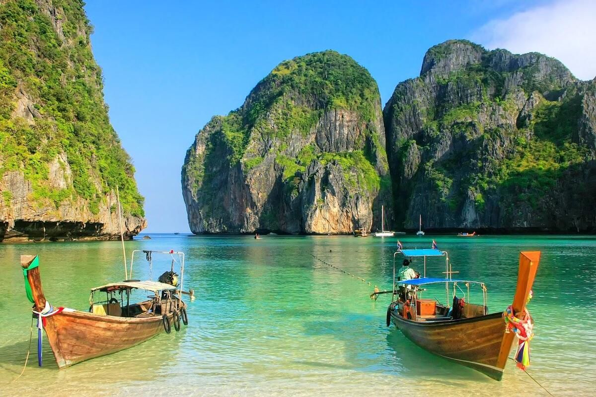Khám phá đảo Phi Phi