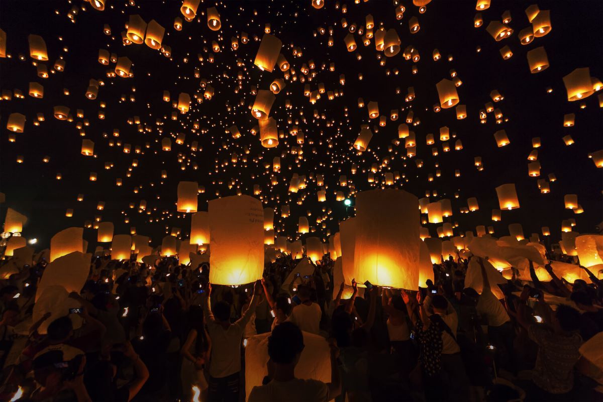 Nguồn gốc của lễ hội thả đèn trời Chiang Mai