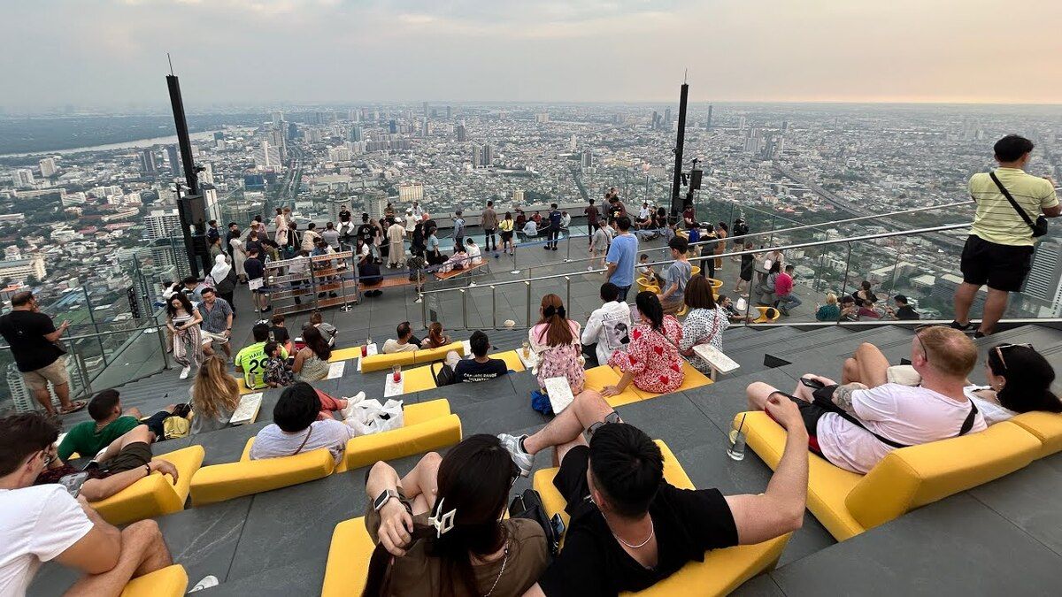 Mahanakhon Skywalk Observatory & Rooftop