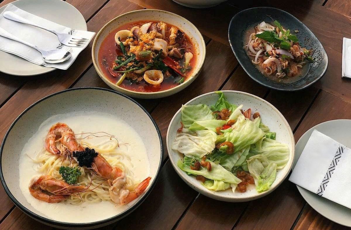 Món ăn đường phố Pattaya hấp dẫn với hương vị cay nồng đặc trưng