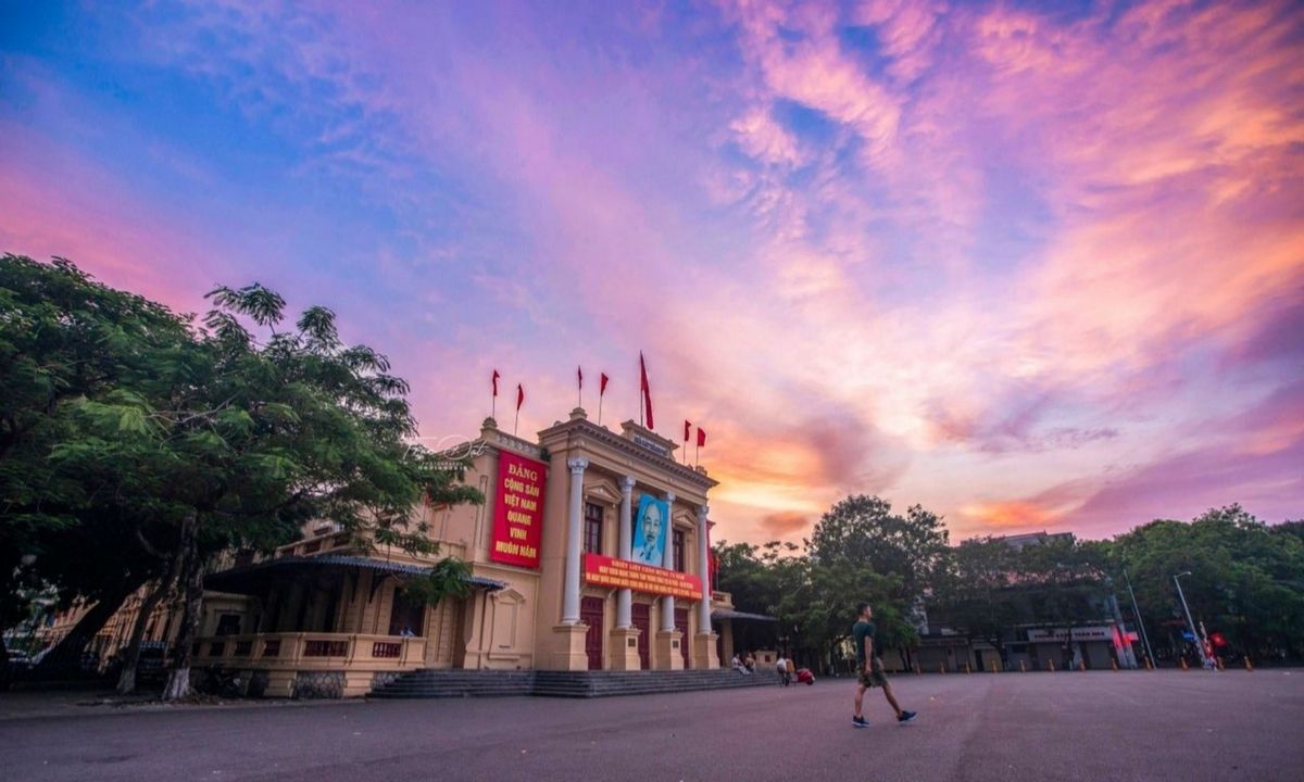 nhà hát Thành phố Hải Phòng