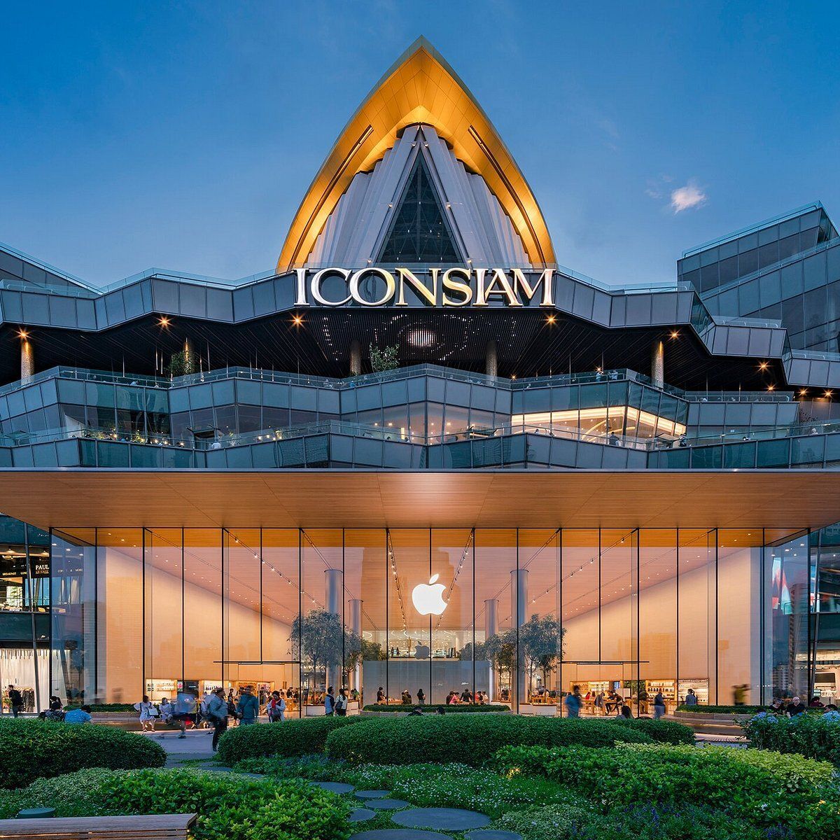 Icon Siam – Thiên đường ẩm thực giữa lòng Bangkok