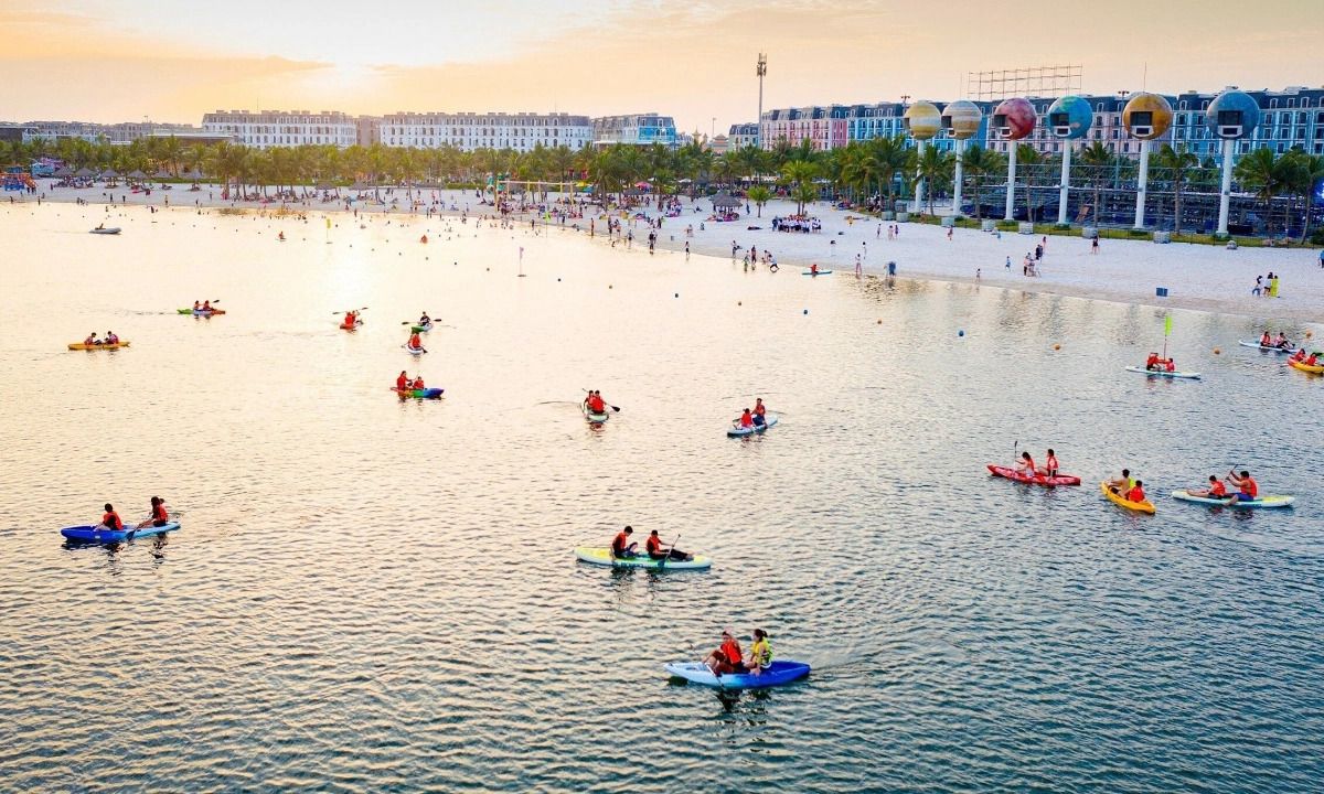 Đi cano, lướt phao chuối, chèo thuyền kayak
