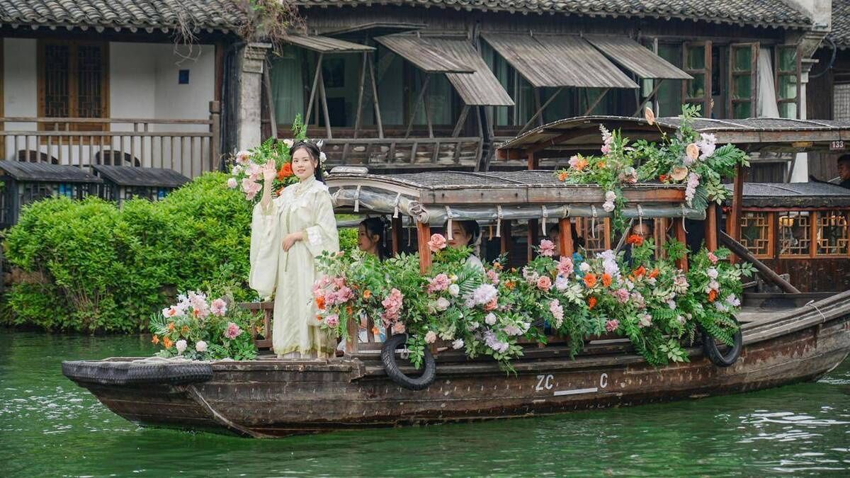 Vẻ đẹp của Ô Trấn vào mùa xuân