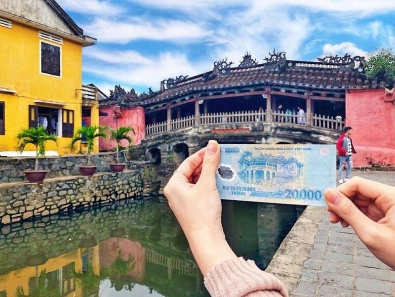 Sống ảo với biểu tượng nổi tiếng trên đồng tiền Việt Nam