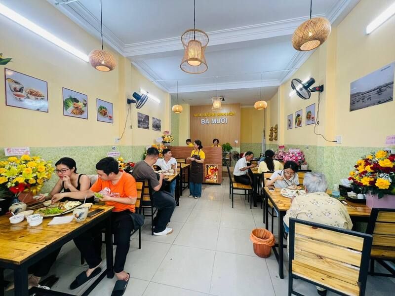 Nem nướng bà Mười Ninh Hòa