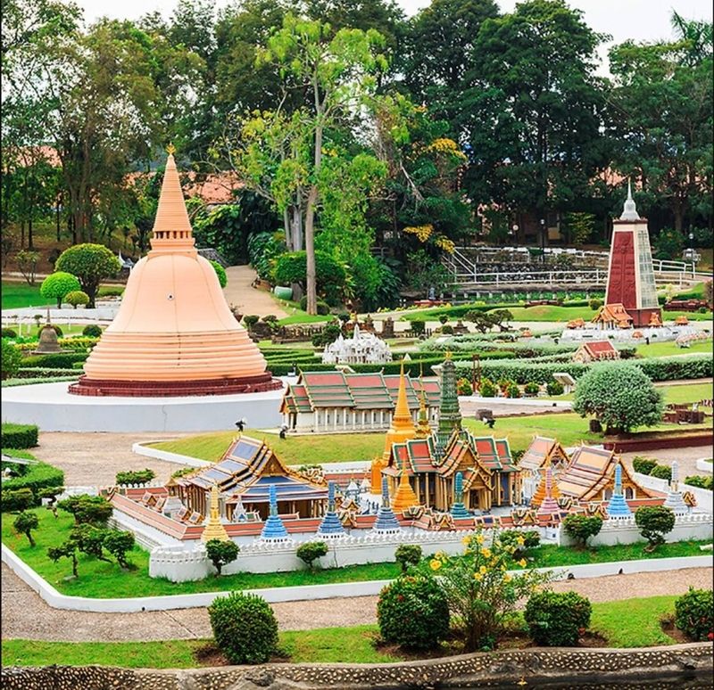 Hành trình trở về Thái Lan xưa trong từng chi tiết