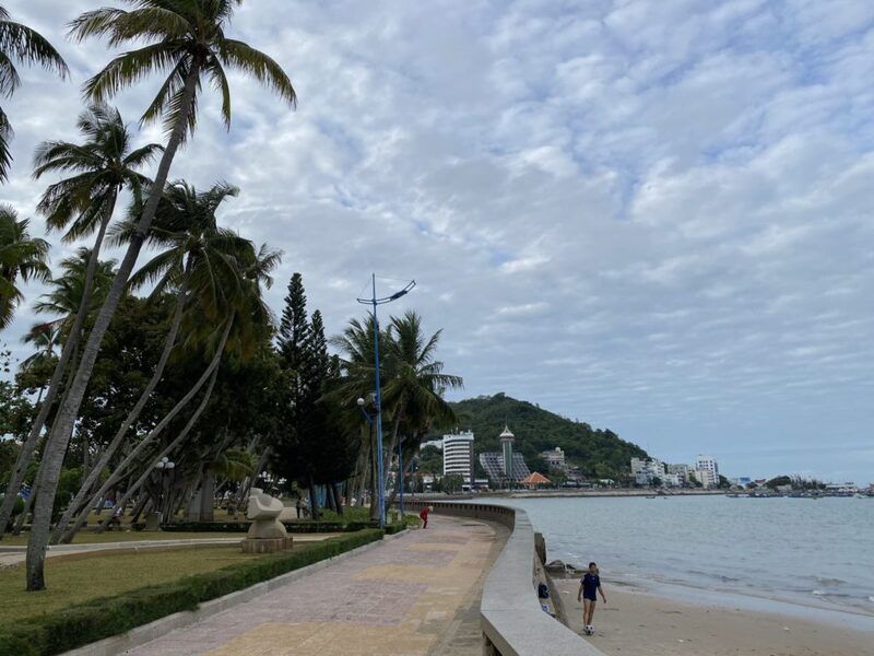 Bãi Trước