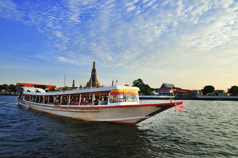 Tàu công cộng