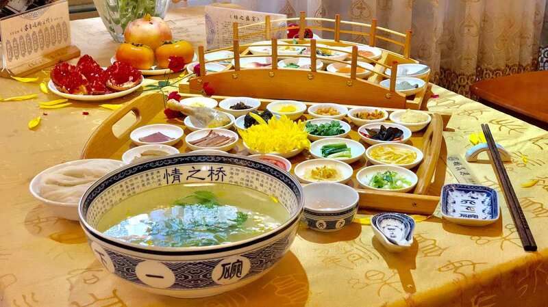 Bún qua cầu