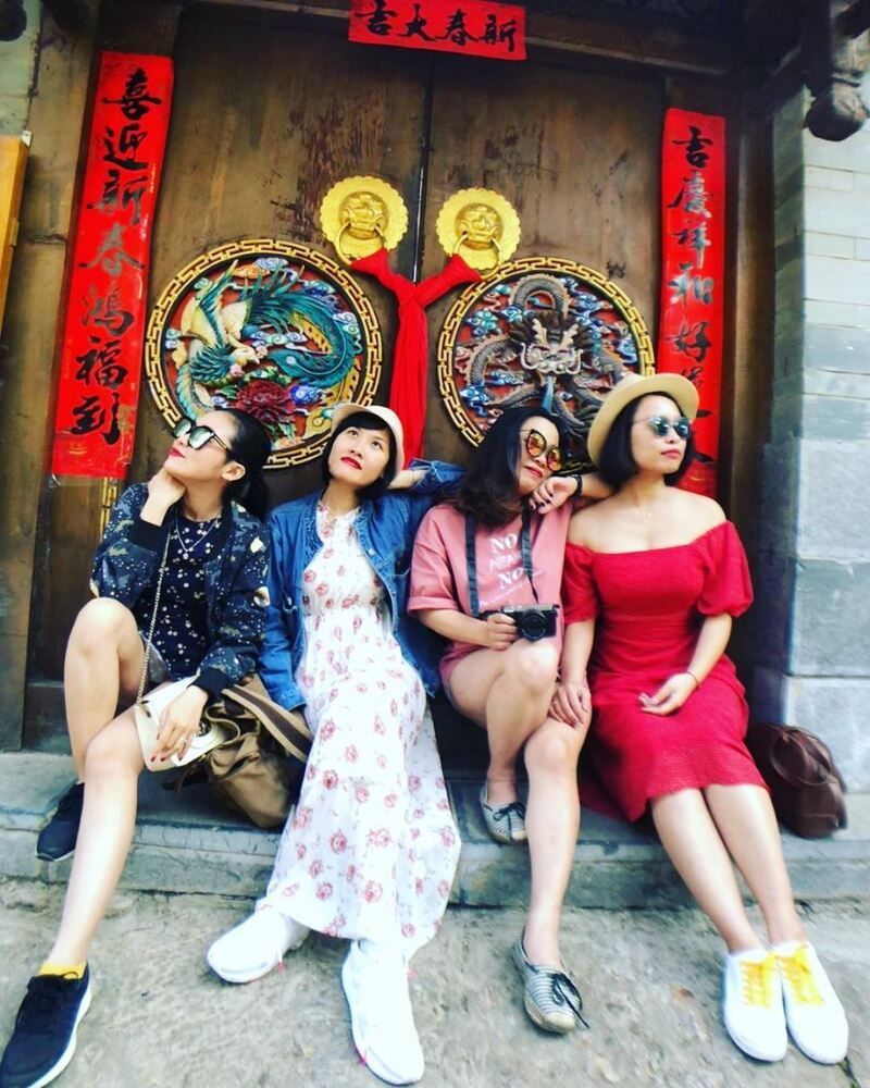Trang phục đi Lệ Giang mùa hè