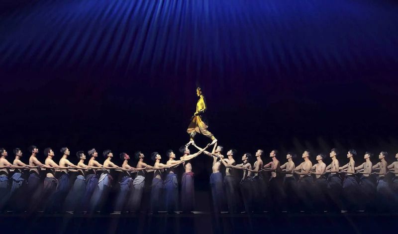 Show diễn “Lại Thấy Đôn Hoàng”