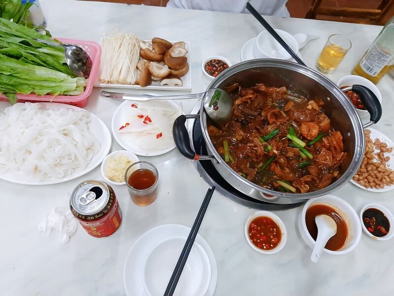 Lẩu khô Quảng Châu