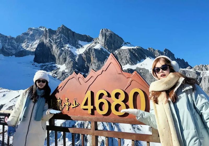 Chinh phục độ cao 4.680m