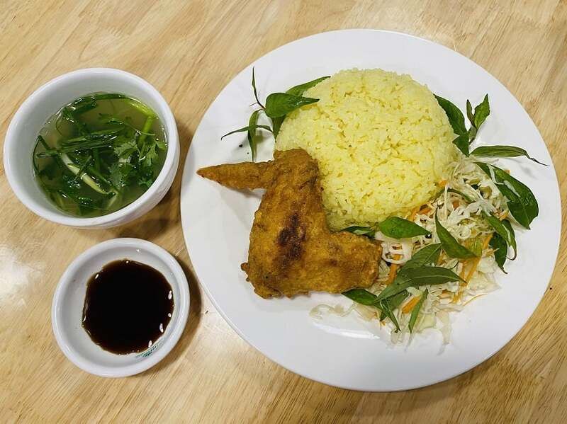 Cơm gà Nha Trang Bé Ba