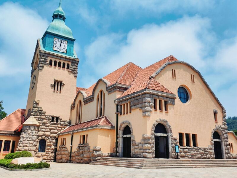 tour image