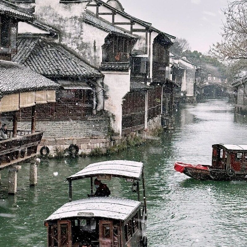 Mùa Đông (tháng 12–2)