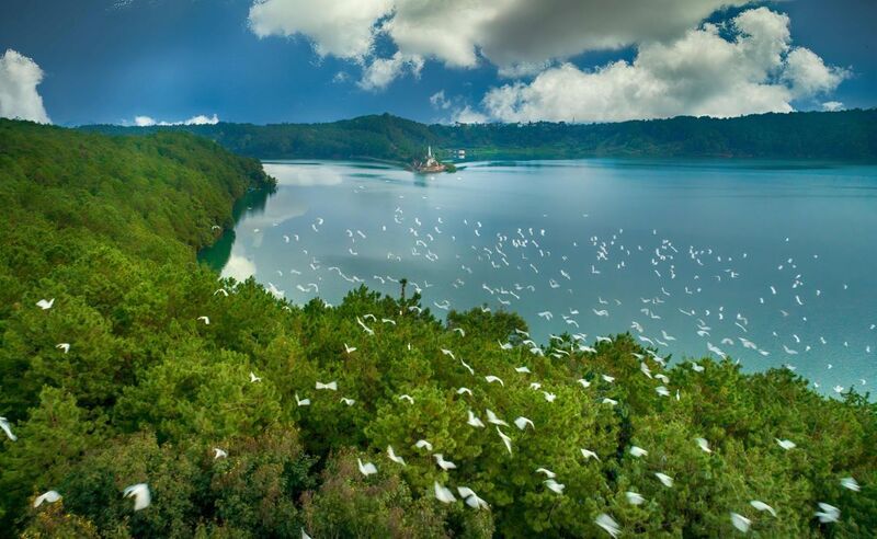 Biển hồ Tơ Nưng