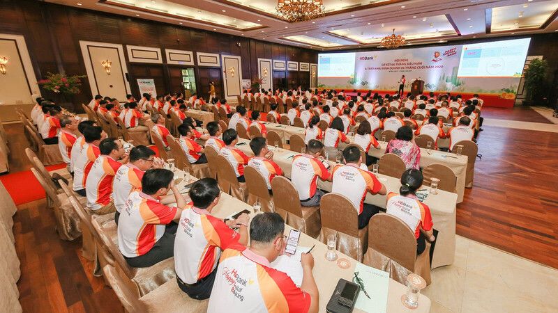 M - Meeting: Du lịch Hội họp