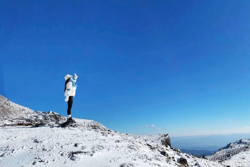 Thời điểm đẹp nhất để đi tour núi tuyết Kiệu Tử