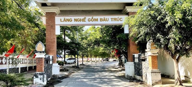 Làng nghề gốm Bàu Trúc