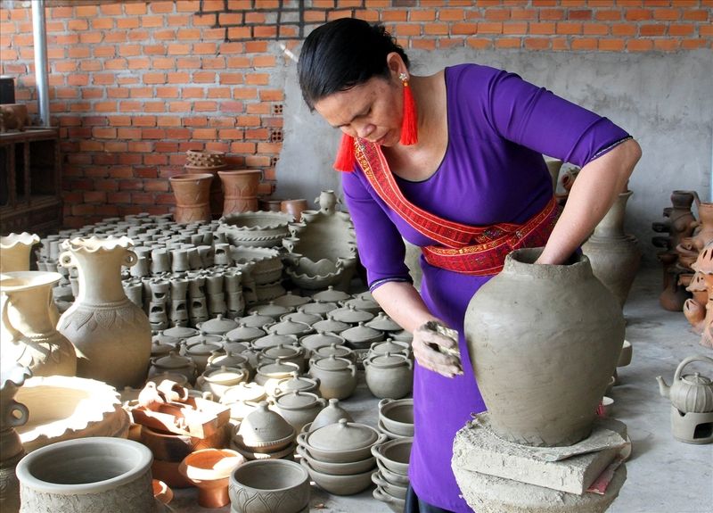 Làng nghề gốm Bàu Trúc