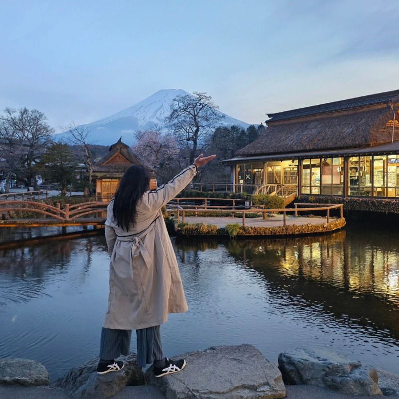 Làng Cổ Oshino Hakkai