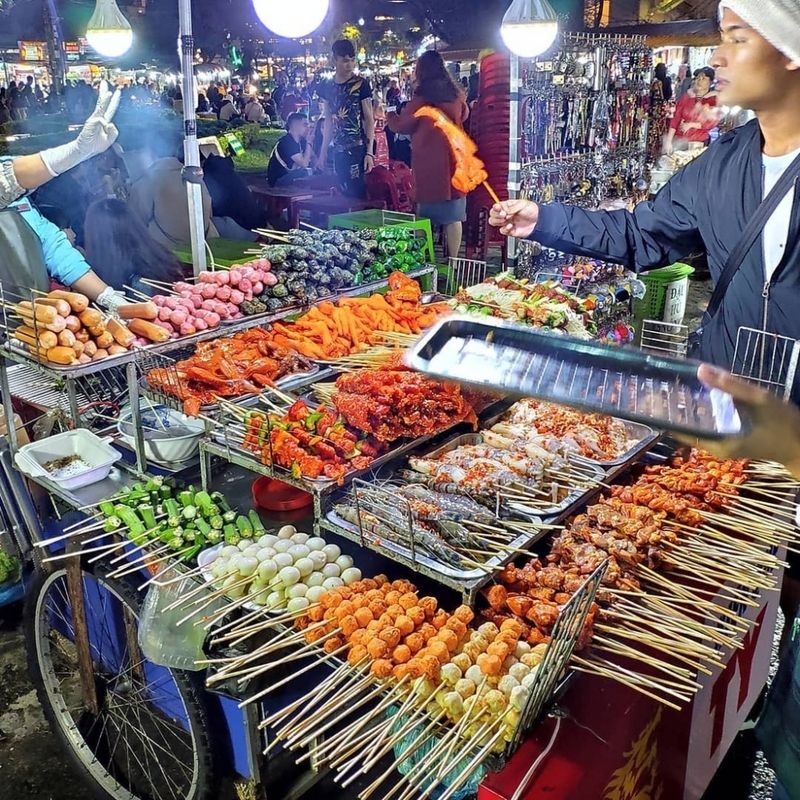 Khu vực ẩm thực