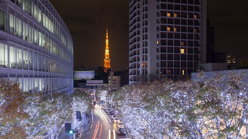 Dạo phố và mua sắm tại Roppongi hoặc Tokyo Midtown