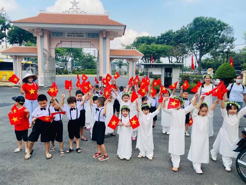 Tour đoàn cho trường học, câu lạc bộ, hội nhóm