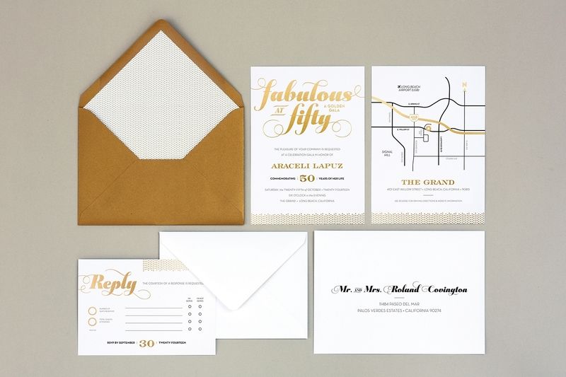 Thiệp mời Year End Party truyền thống