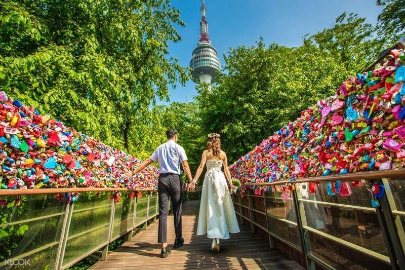 Ổ khóa tình yêu – biểu tượng lãng mạn của cặp đôi