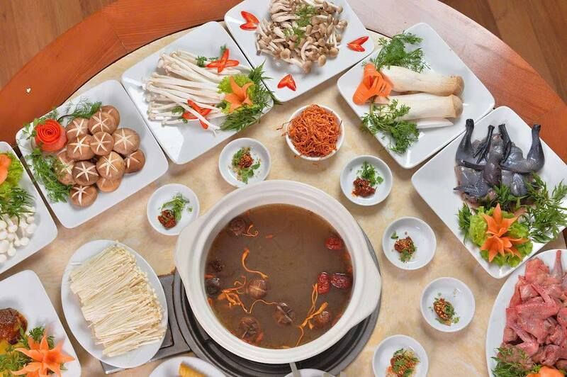 Trải nghiệm thưởng thức lẩu nấm Vân Nam tại Côn Minh