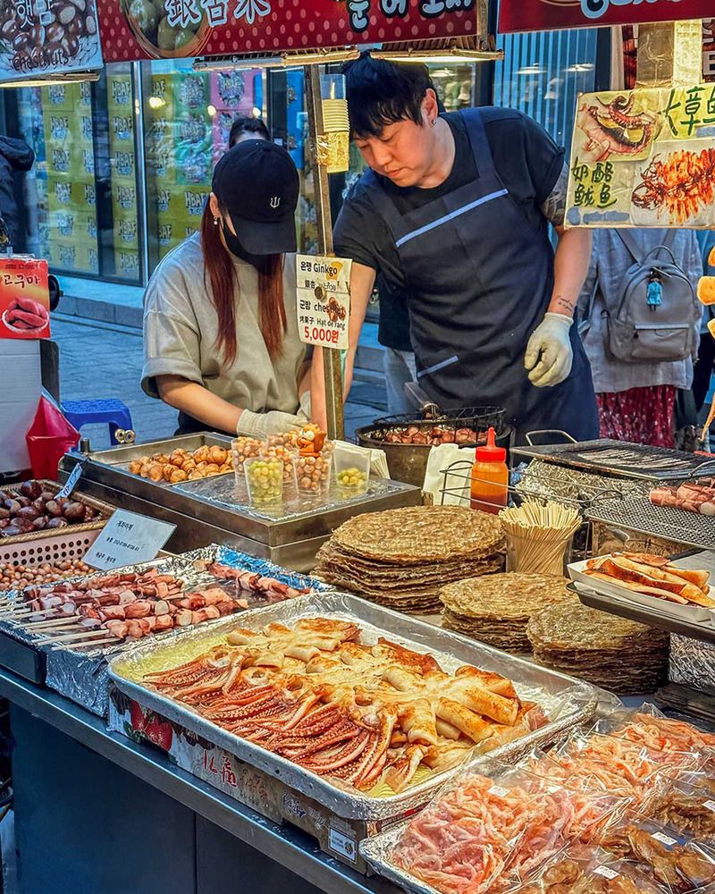 Khu phố Myeongdong