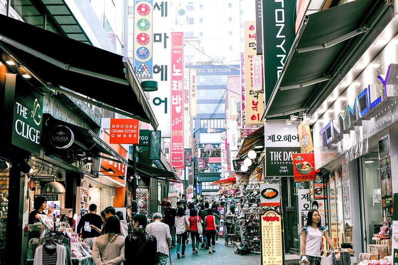 Khu phố Myeongdong