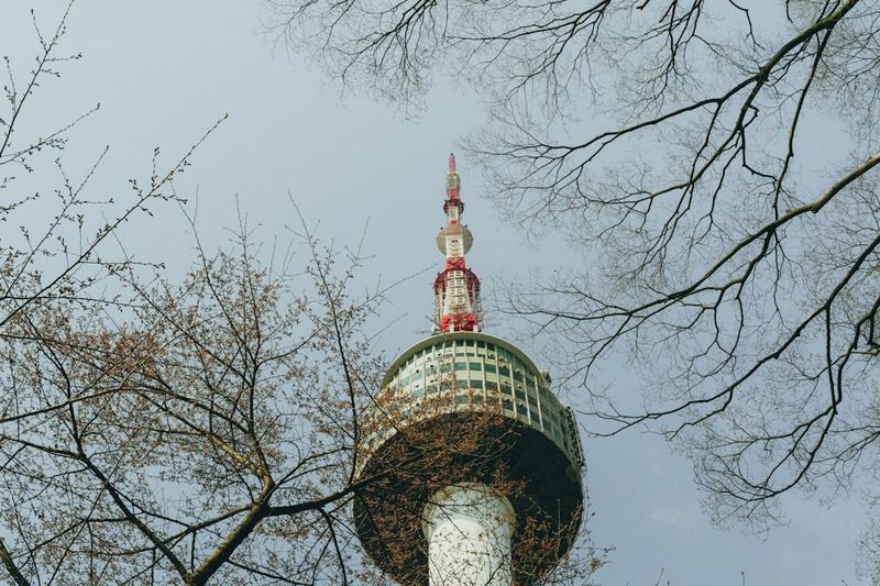 Tháp Namsan (N Seoul Tower)