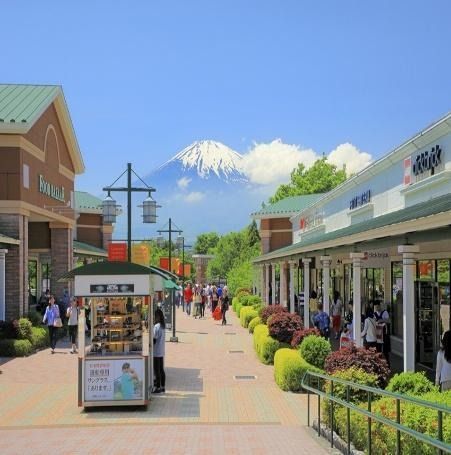 Gotemba Premium Outlets เอาท์เล็ตระดับใหญ่ที่สุดในญี่ปุ่น