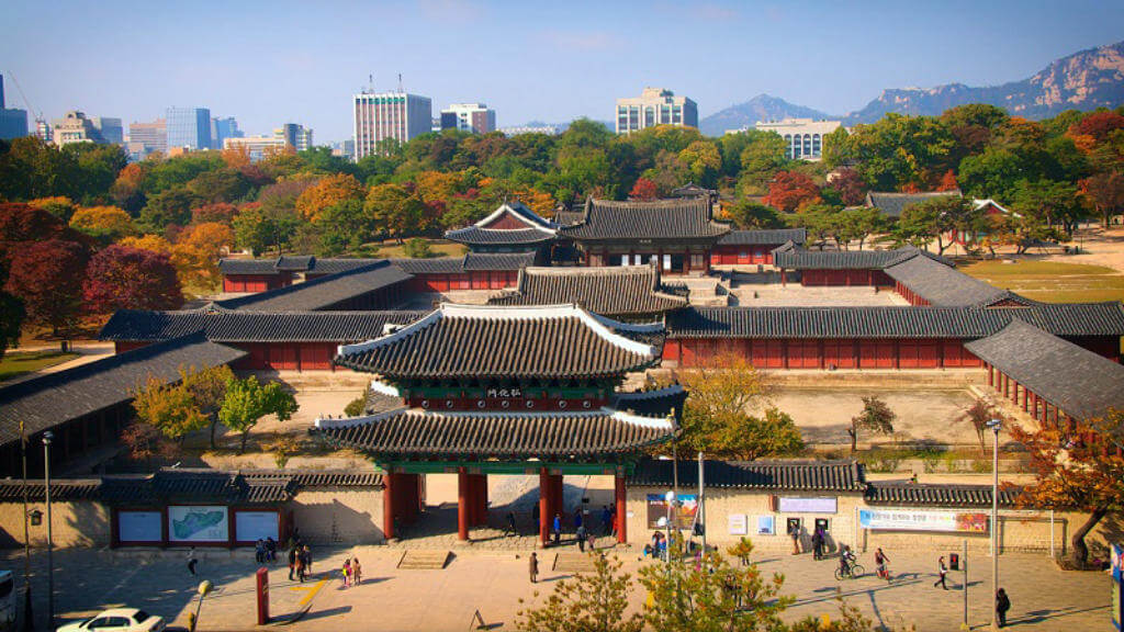 Cung điện hoàng gia Gyeongbokgung 500 tuổi